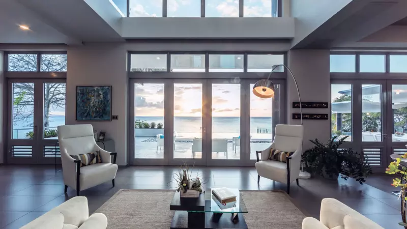 Swing-Out & Entrance Doors