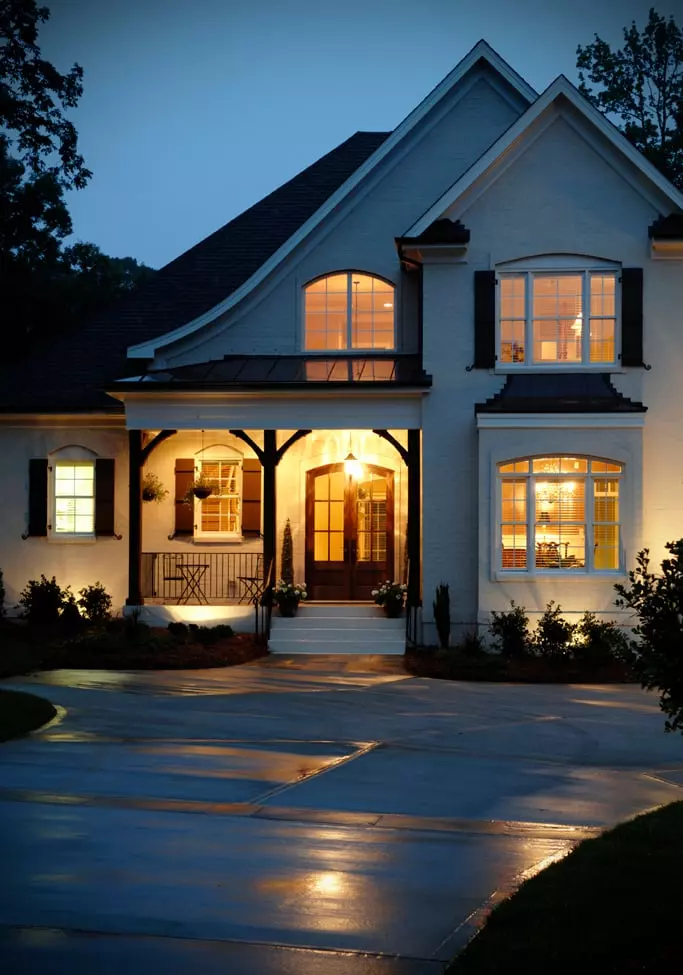EAS 143 Series Double Hung Vinyl