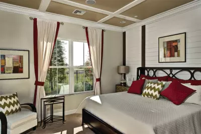 Eastern Architectural Systems EAS 143 Series Single Hung Vinyl