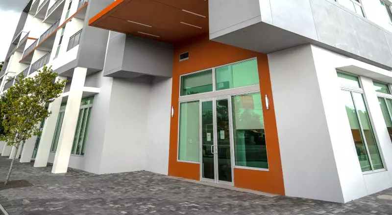 Eco-Guard 850 storefront door at a modern commercial entry