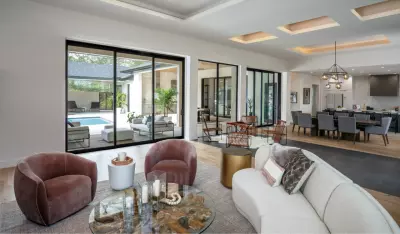 PGT Custom Windows & Doors PGT WinGuard Preferred View SGD770NS