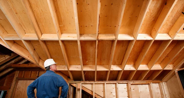 4-Point Inspection vs. Wind Mitigation