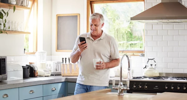 How to Vet a Florida Impact Window Contractor