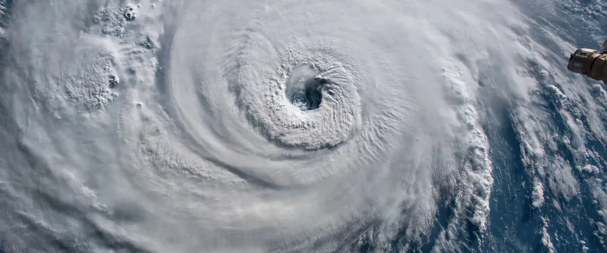 Hurricane Preparedness Checklist: The Complete Guide to Protecting Your Home, Family, and Finances