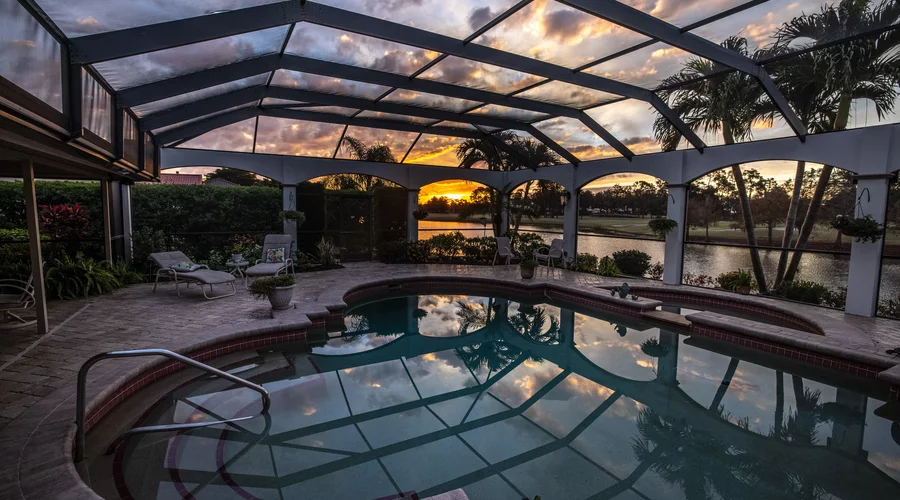 Impact Windows vs Hurricane Screens