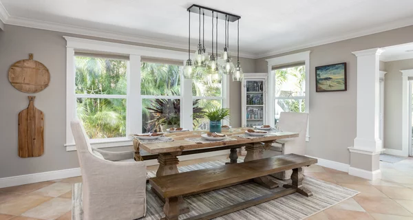 Single Hung vs Double Hung Impact Windows